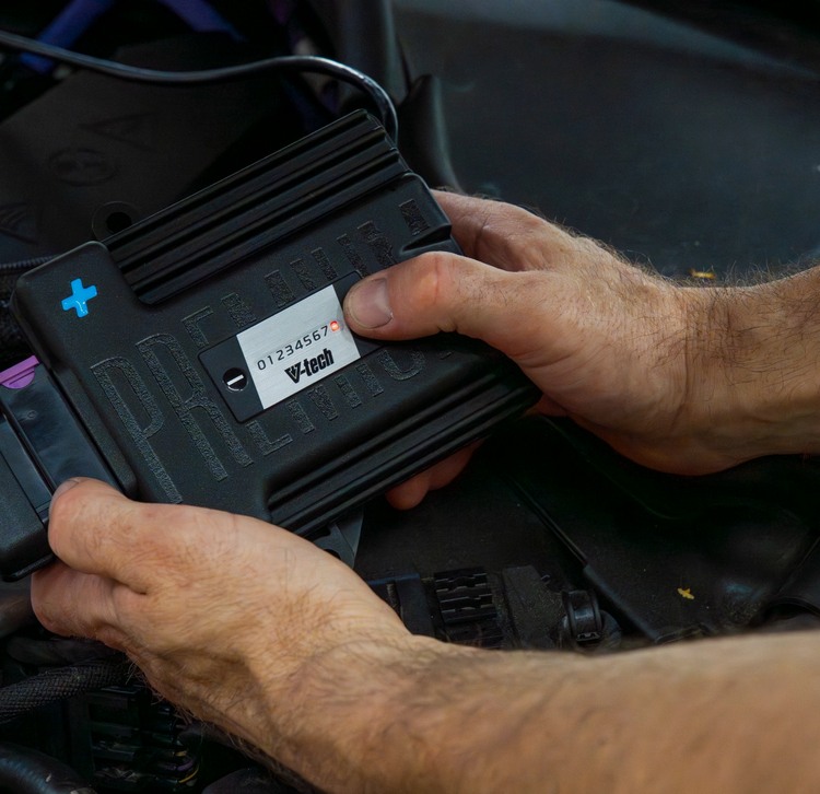 PowerChip One tuning box (vehicle-specific)